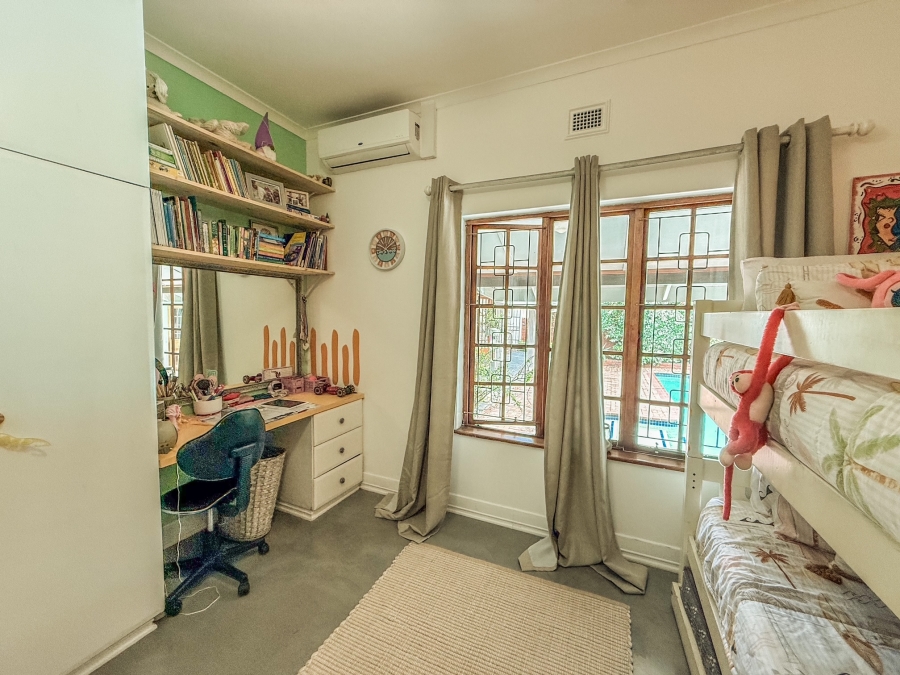 5 Bedroom Property for Sale in Panorama KwaZulu-Natal