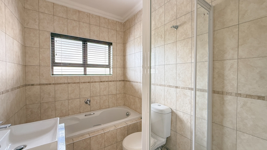 3 Bedroom Property for Sale in Seaward Estate KwaZulu-Natal