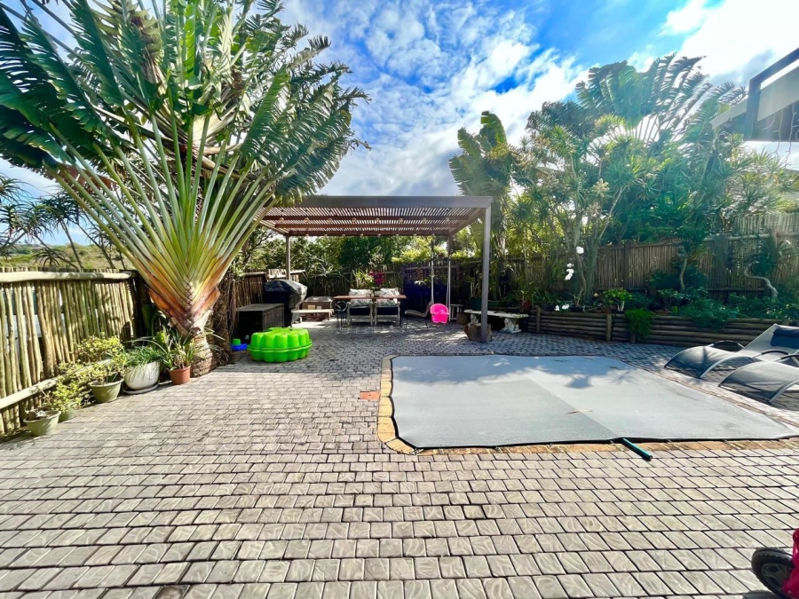 To Let 2 Bedroom Property for Rent in Palm Lakes Estate KwaZulu-Natal