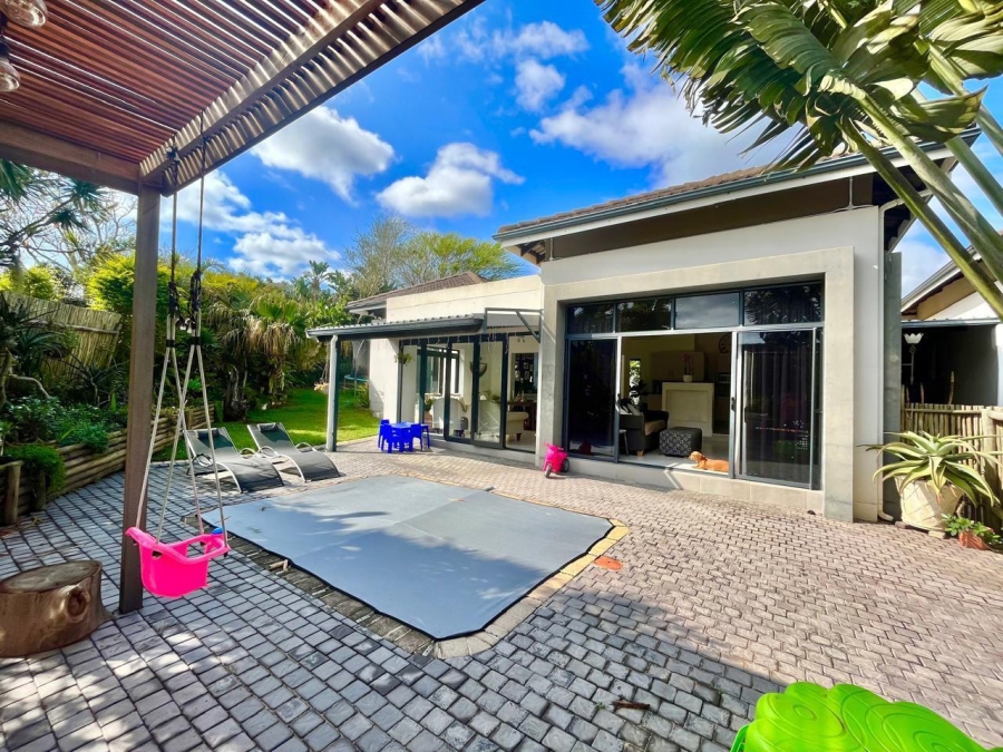 To Let 2 Bedroom Property for Rent in Palm Lakes Estate KwaZulu-Natal