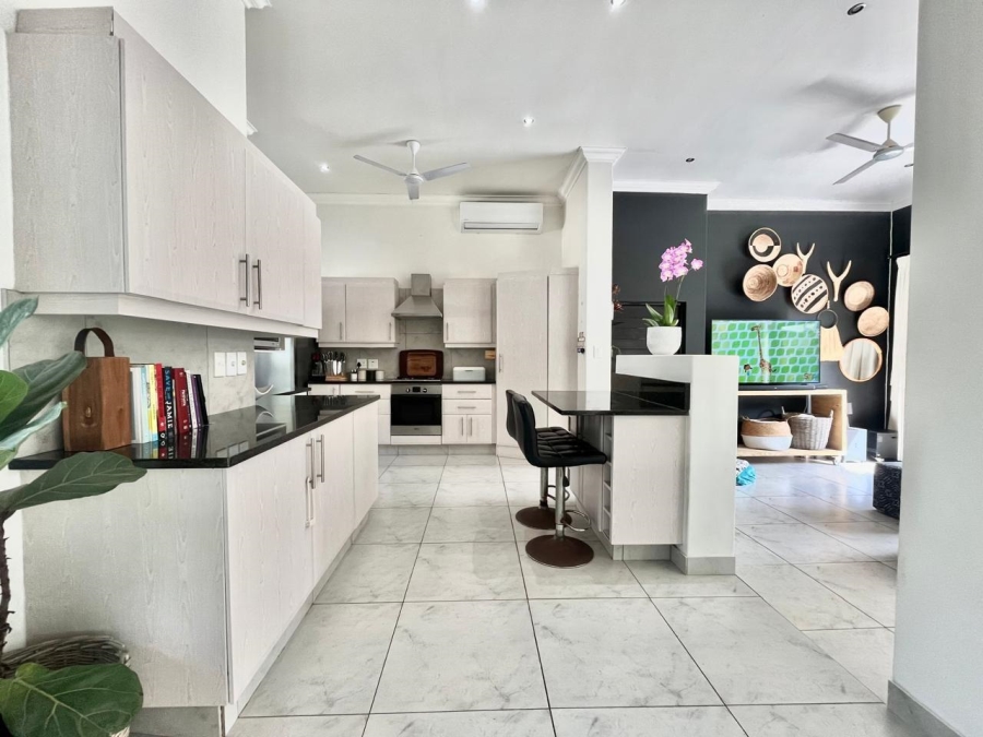 To Let 2 Bedroom Property for Rent in Palm Lakes Estate KwaZulu-Natal