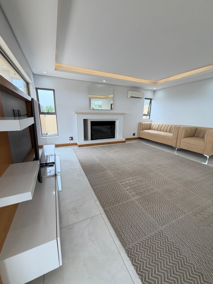 4 Bedroom Property for Sale in La Mercy KwaZulu-Natal