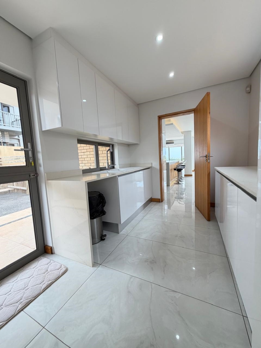 4 Bedroom Property for Sale in La Mercy KwaZulu-Natal