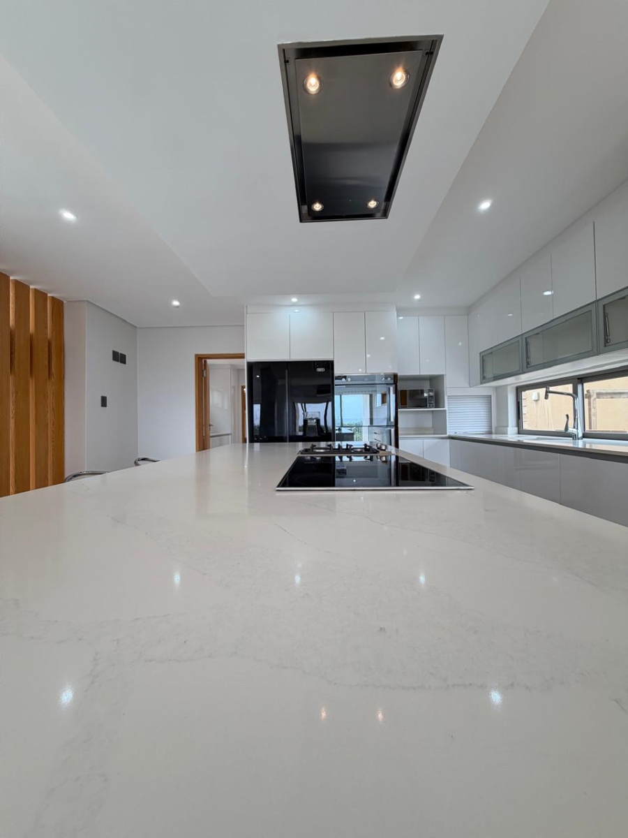 4 Bedroom Property for Sale in La Mercy KwaZulu-Natal