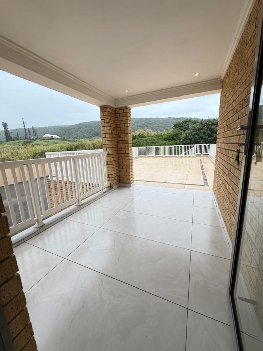 4 Bedroom Property for Sale in La Mercy KwaZulu-Natal