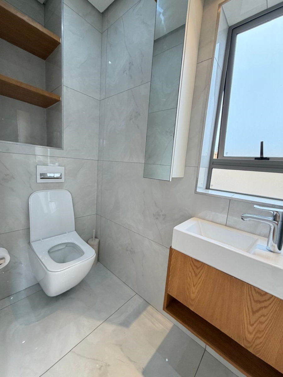 4 Bedroom Property for Sale in La Mercy KwaZulu-Natal