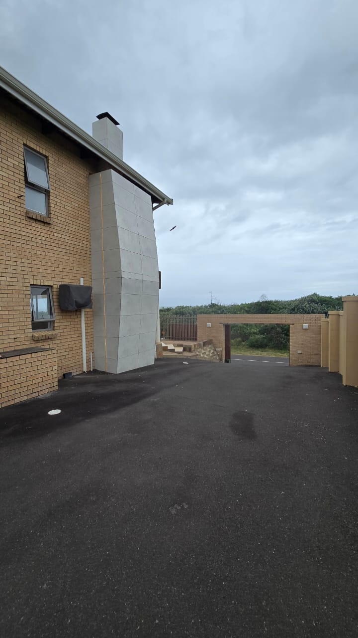 4 Bedroom Property for Sale in La Mercy KwaZulu-Natal