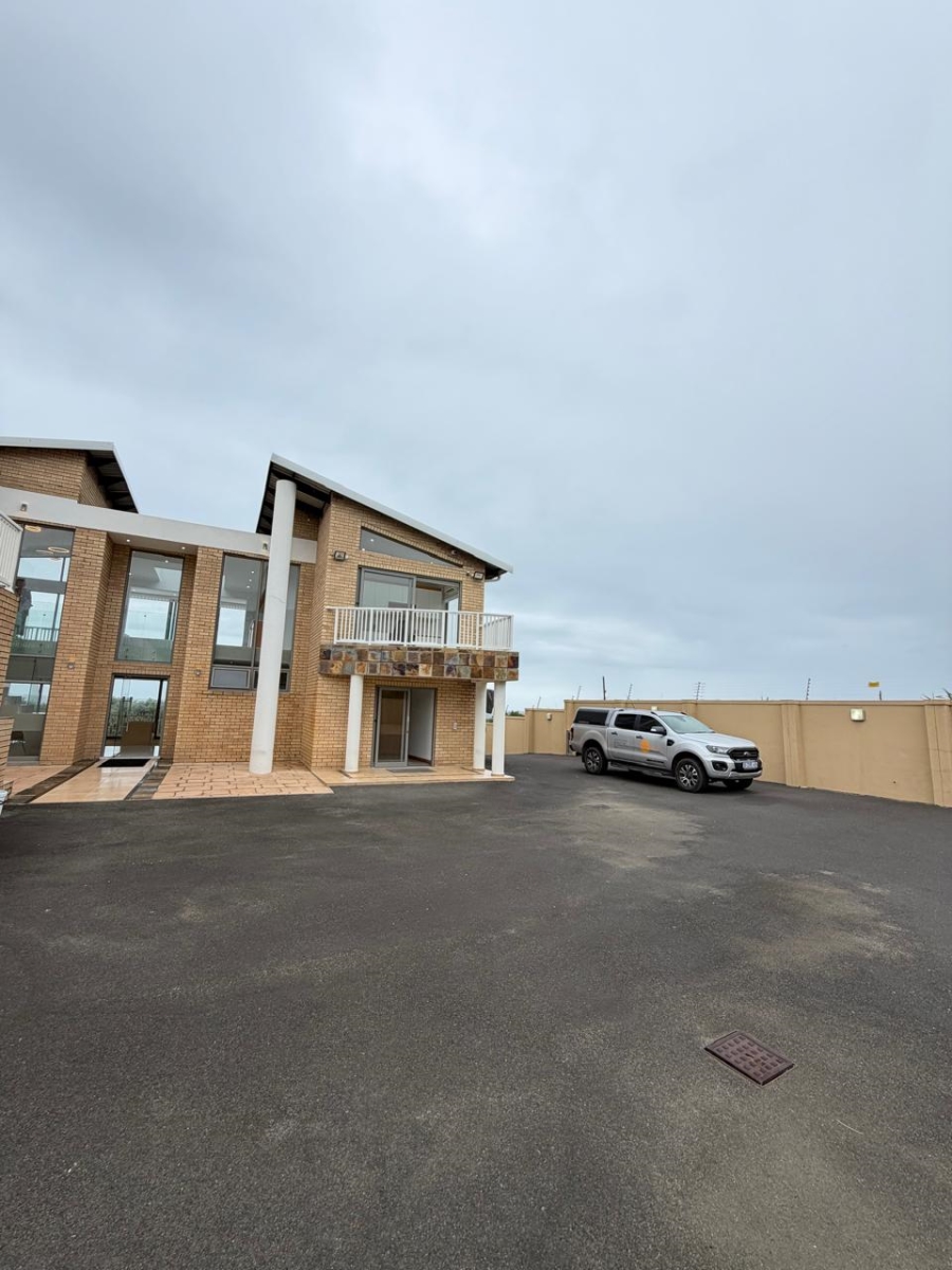 4 Bedroom Property for Sale in La Mercy KwaZulu-Natal