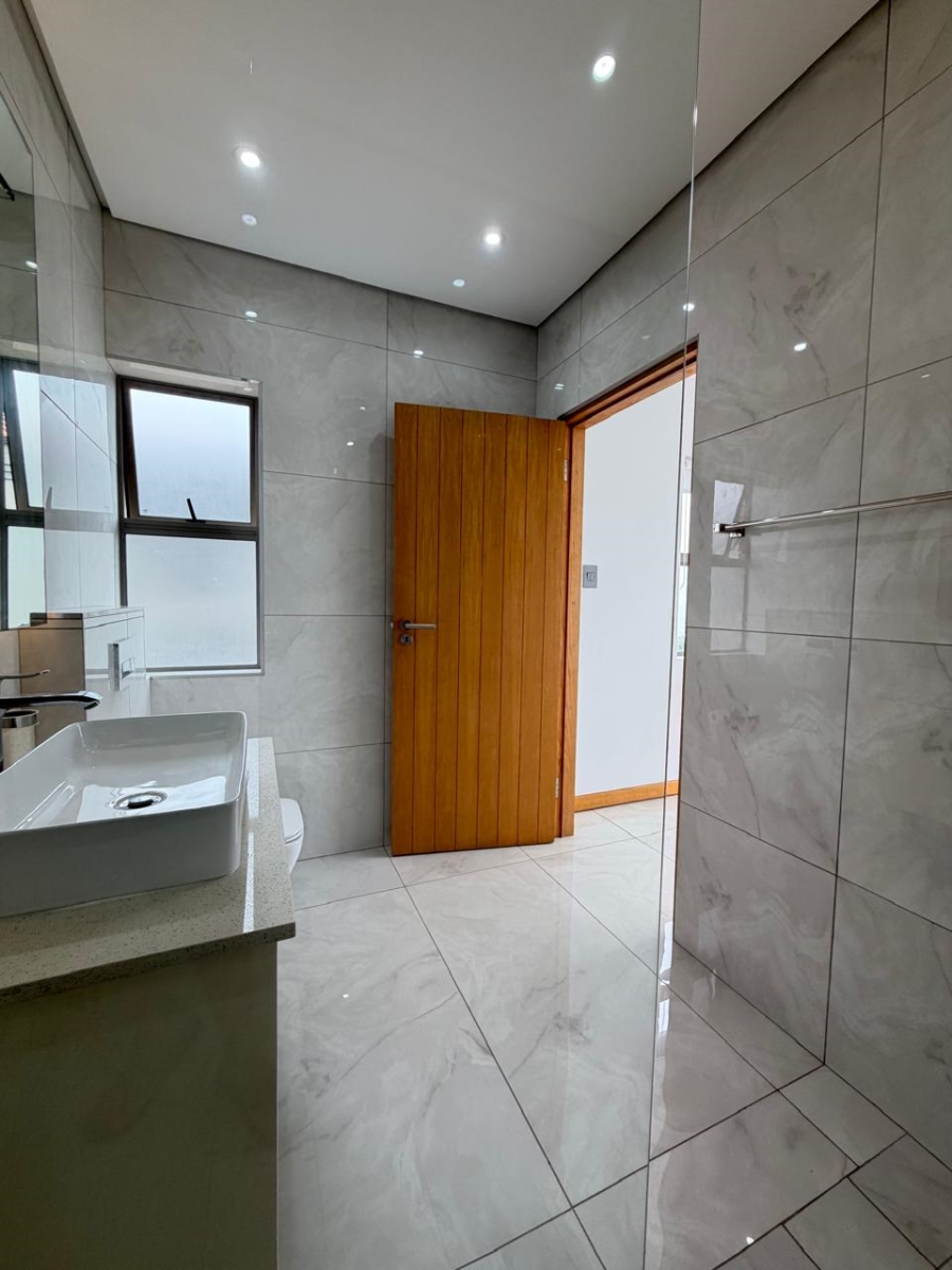 4 Bedroom Property for Sale in La Mercy KwaZulu-Natal