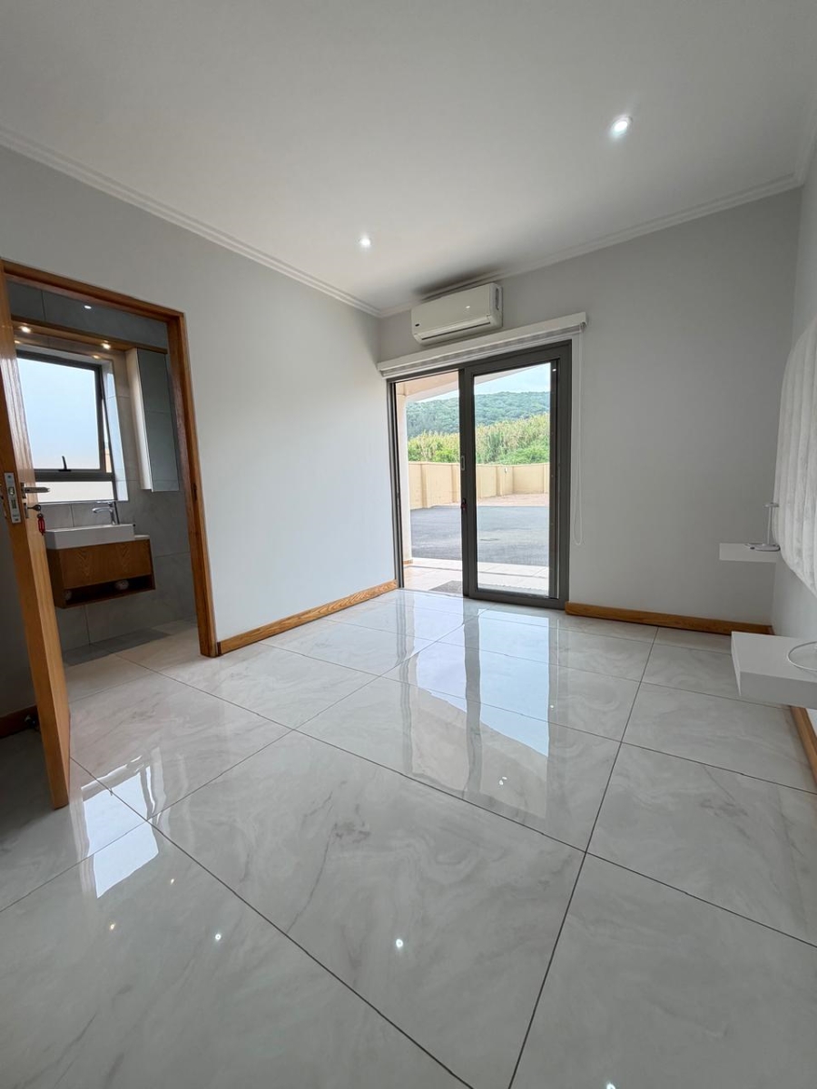 4 Bedroom Property for Sale in La Mercy KwaZulu-Natal