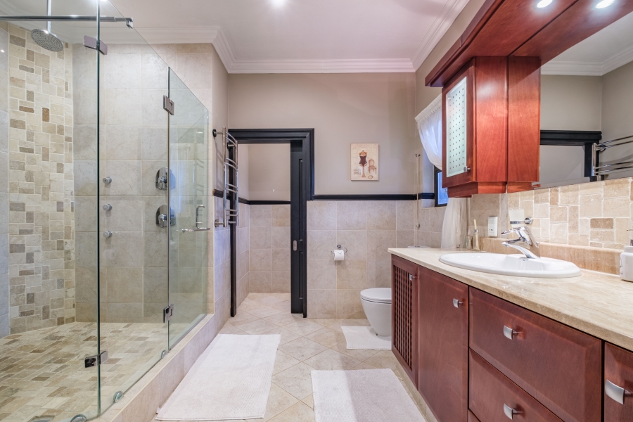 To Let 5 Bedroom Property for Rent in La Lucia Ridge KwaZulu-Natal