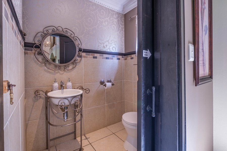 To Let 5 Bedroom Property for Rent in La Lucia Ridge KwaZulu-Natal