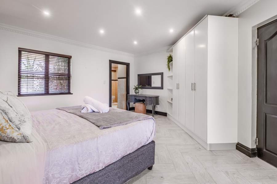 To Let 5 Bedroom Property for Rent in La Lucia Ridge KwaZulu-Natal