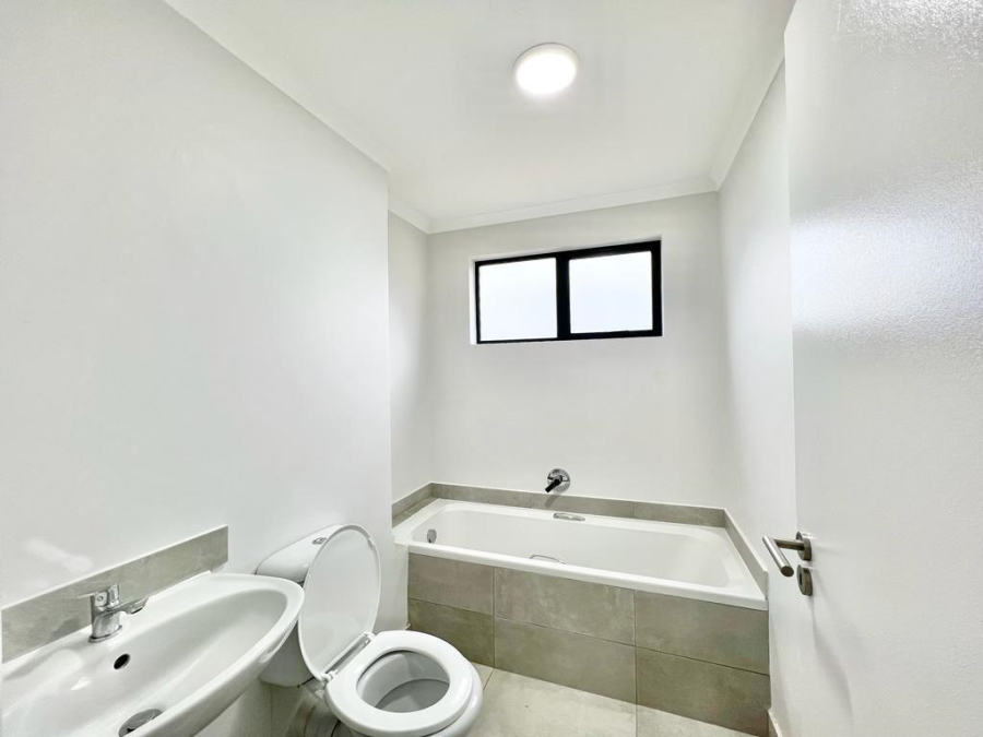 To Let 3 Bedroom Property for Rent in Hayfields KwaZulu-Natal