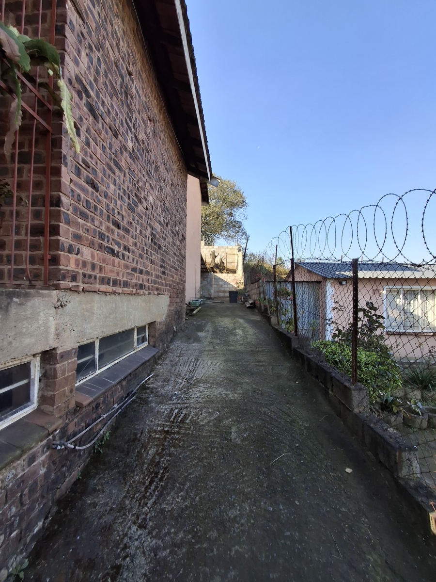 5 Bedroom Property for Sale in Eastwood KwaZulu-Natal