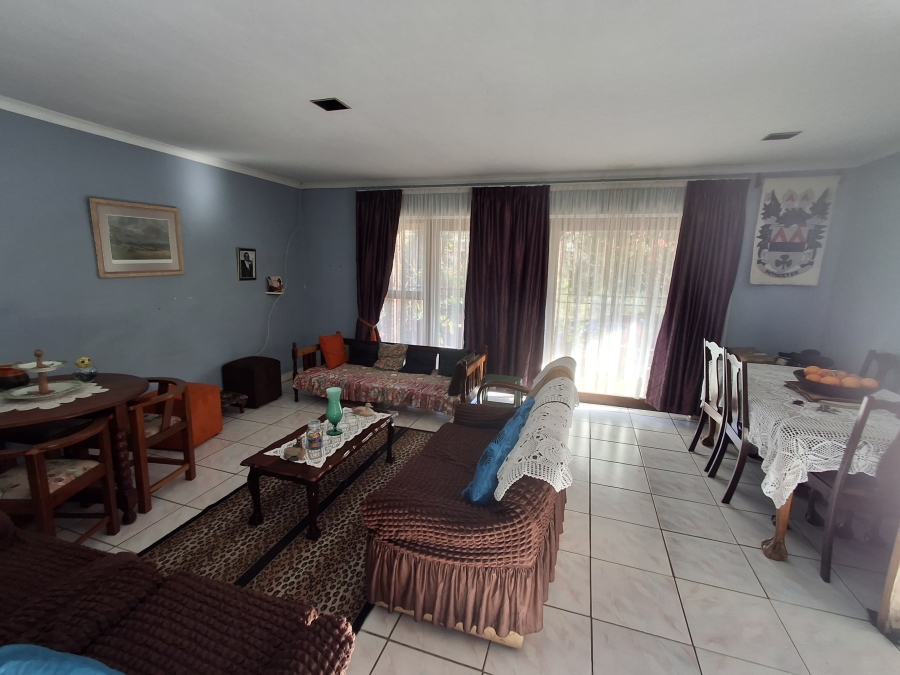 5 Bedroom Property for Sale in Eastwood KwaZulu-Natal