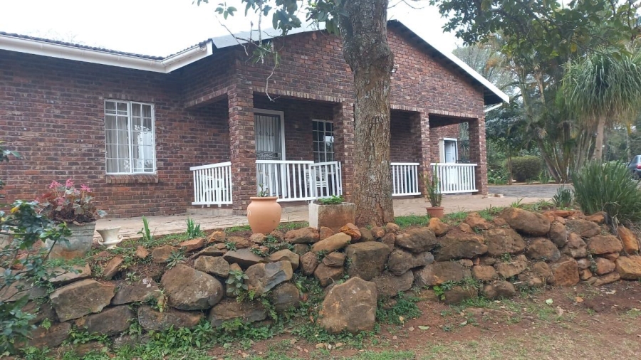 To Let 3 Bedroom Property for Rent in Claridge KwaZulu-Natal