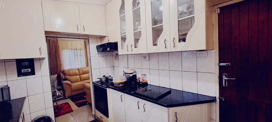 3 Bedroom Property for Sale in Newholme KwaZulu-Natal