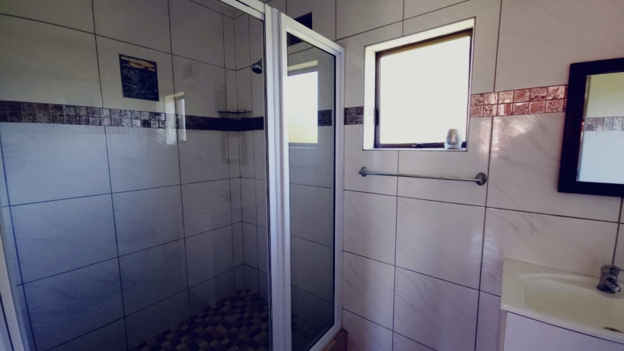 To Let 2 Bedroom Property for Rent in Hayfields KwaZulu-Natal