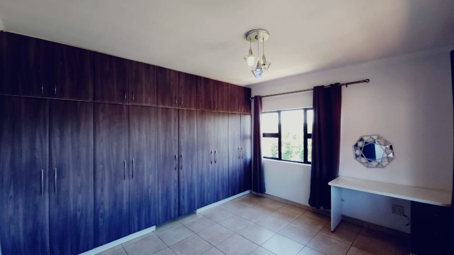 To Let 2 Bedroom Property for Rent in Hayfields KwaZulu-Natal