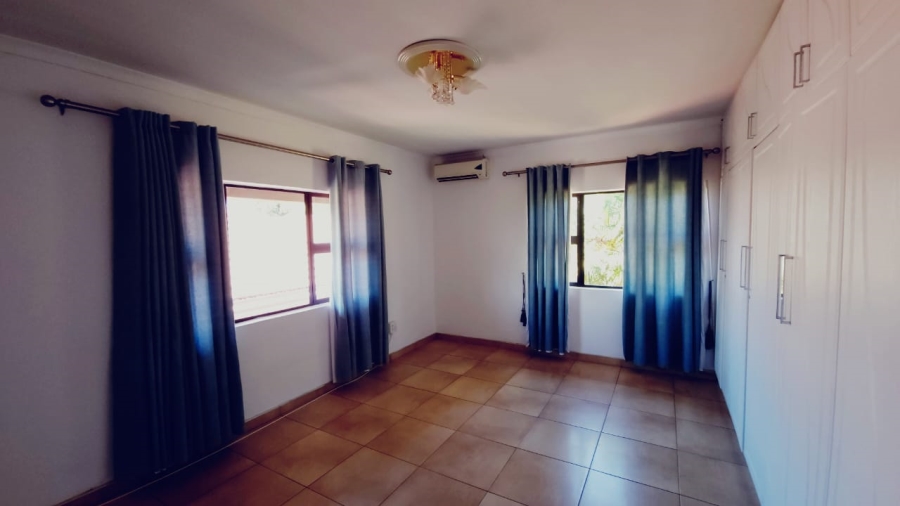 To Let 2 Bedroom Property for Rent in Hayfields KwaZulu-Natal