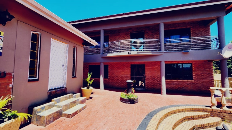 To Let 2 Bedroom Property for Rent in Hayfields KwaZulu-Natal