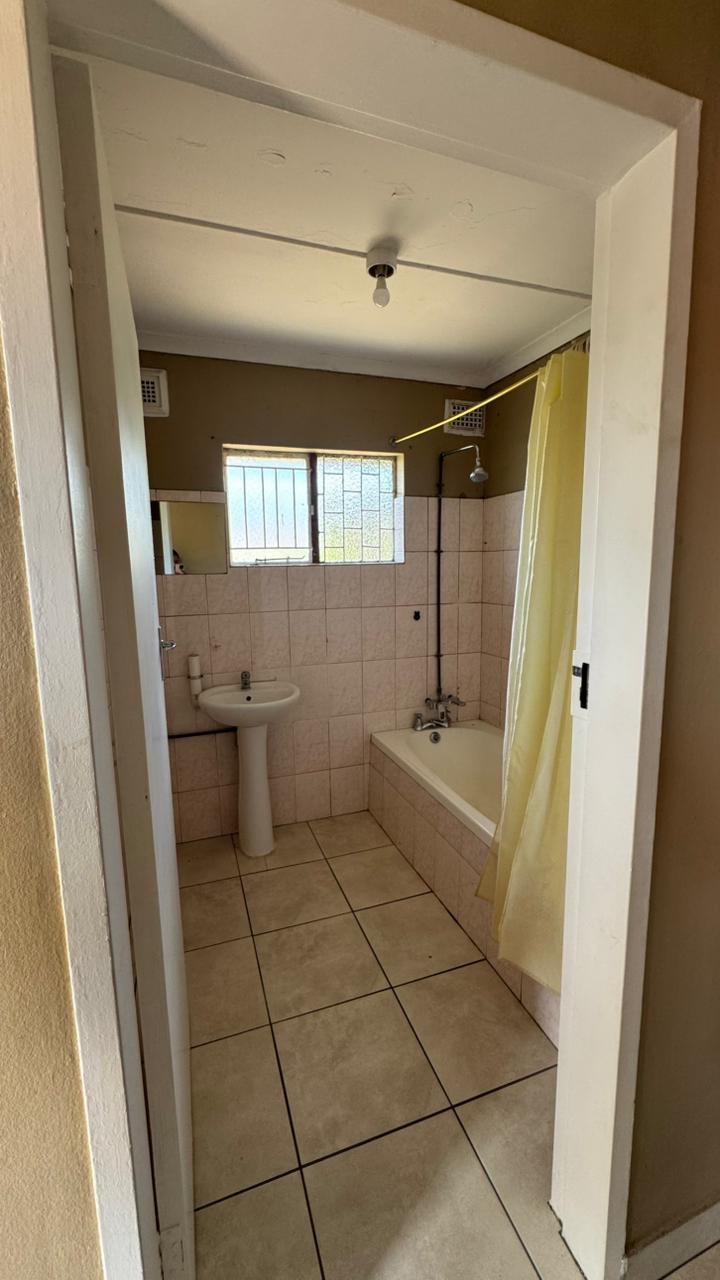 To Let 2 Bedroom Property for Rent in Northdale KwaZulu-Natal