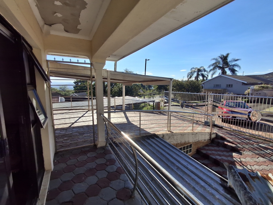 5 Bedroom Property for Sale in Eastwood KwaZulu-Natal