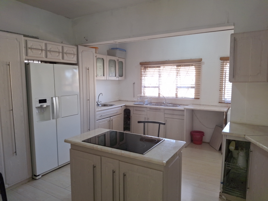 5 Bedroom Property for Sale in Eastwood KwaZulu-Natal