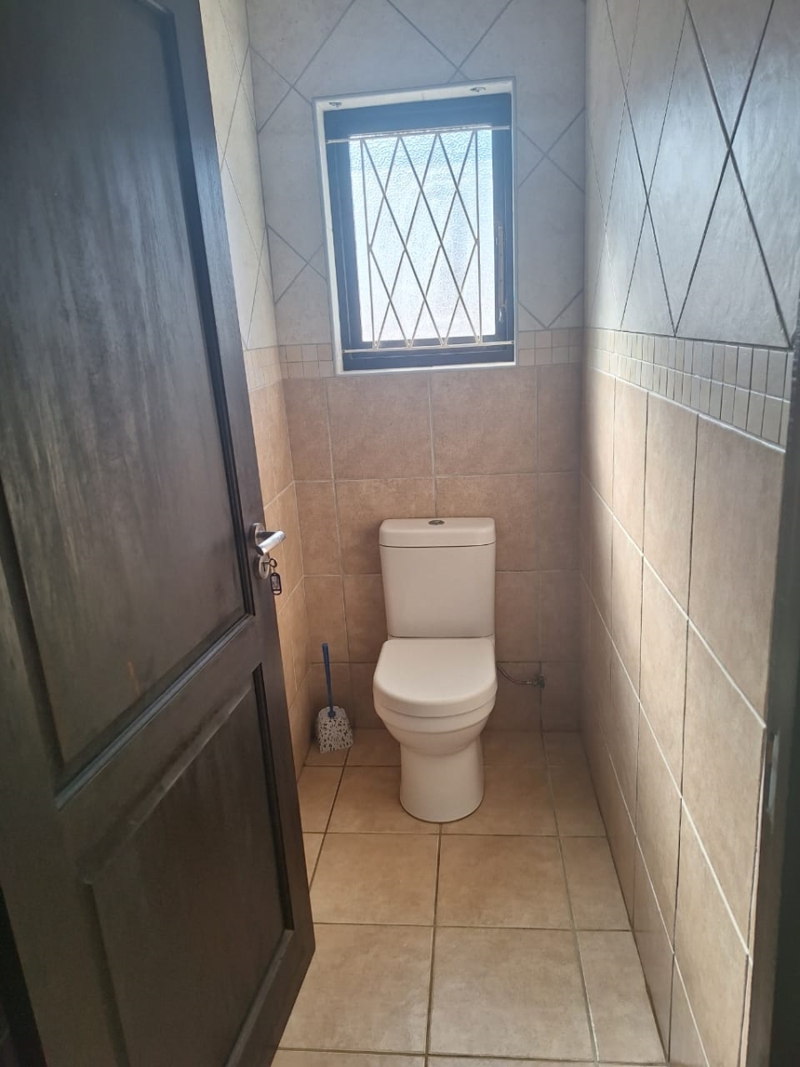 3 Bedroom Property for Sale in Manaba Beach KwaZulu-Natal