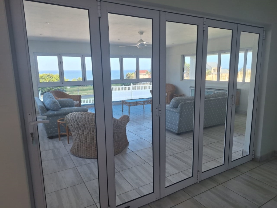 3 Bedroom Property for Sale in Manaba Beach KwaZulu-Natal