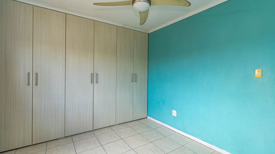 6 Bedroom Property for Sale in Ocean View KwaZulu-Natal