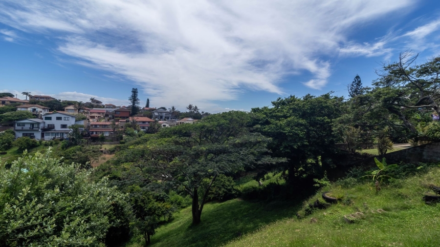 6 Bedroom Property for Sale in Ocean View KwaZulu-Natal