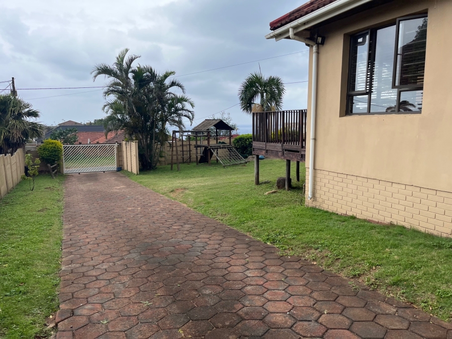 To Let 3 Bedroom Property for Rent in Ocean View KwaZulu-Natal