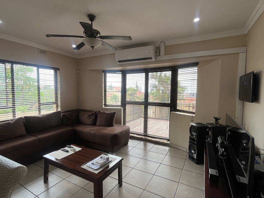 To Let 3 Bedroom Property for Rent in Ocean View KwaZulu-Natal