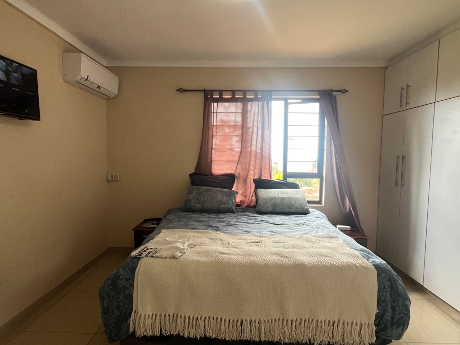 To Let 3 Bedroom Property for Rent in Ocean View KwaZulu-Natal