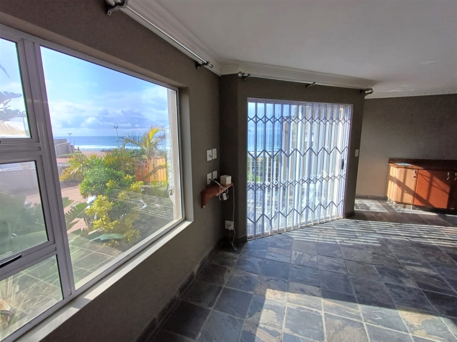 To Let 3 Bedroom Property for Rent in Brighton Beach KwaZulu-Natal