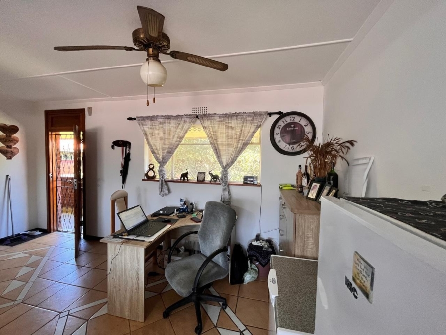 To Let 2 Bedroom Property for Rent in Bluff KwaZulu-Natal