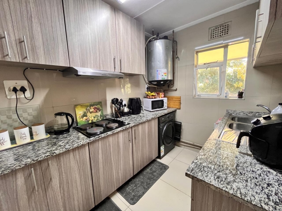 To Let 2 Bedroom Property for Rent in Bluff KwaZulu-Natal