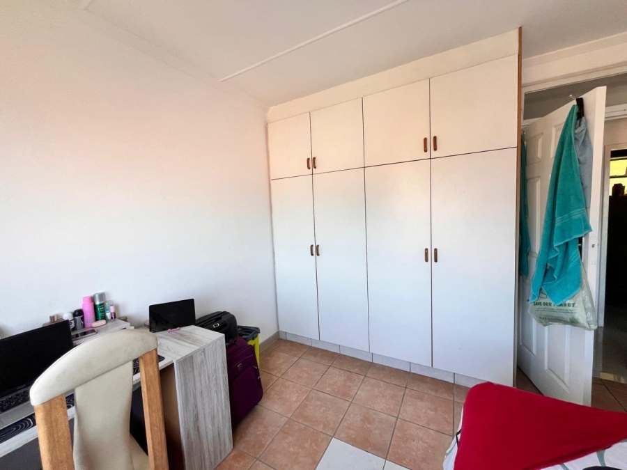 To Let 2 Bedroom Property for Rent in Bluff KwaZulu-Natal