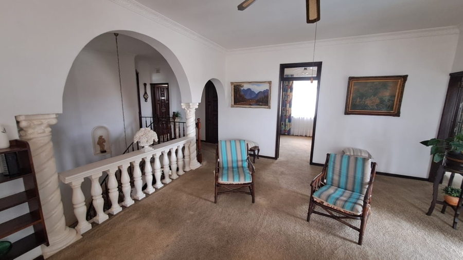 4 Bedroom Property for Sale in Ocean View KwaZulu-Natal