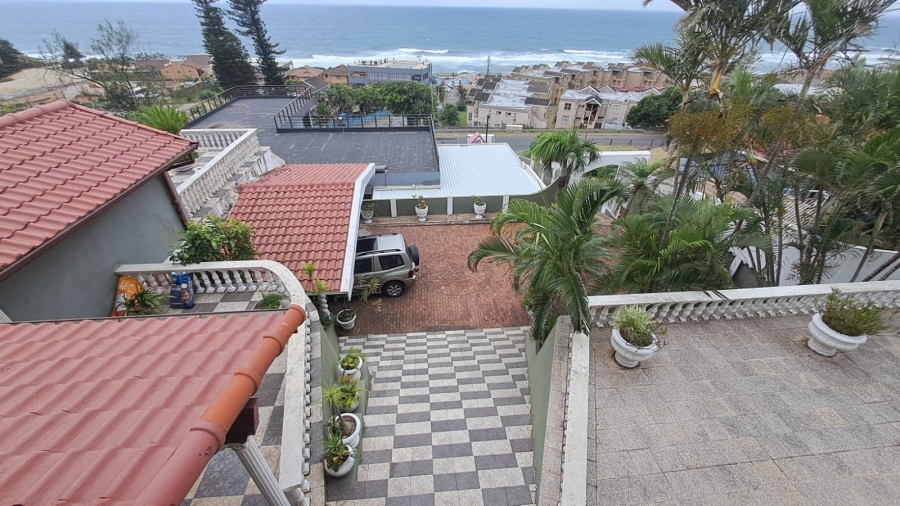 4 Bedroom Property for Sale in Ocean View KwaZulu-Natal