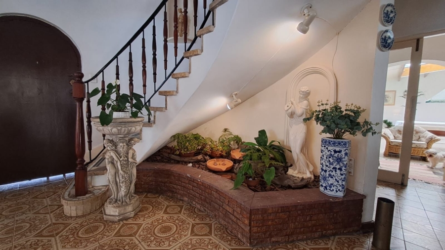 4 Bedroom Property for Sale in Ocean View KwaZulu-Natal