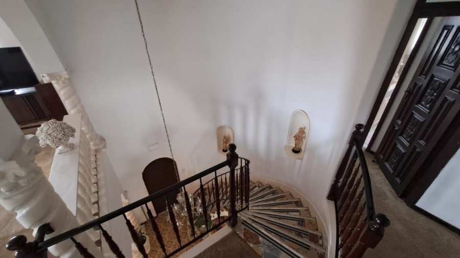 4 Bedroom Property for Sale in Ocean View KwaZulu-Natal