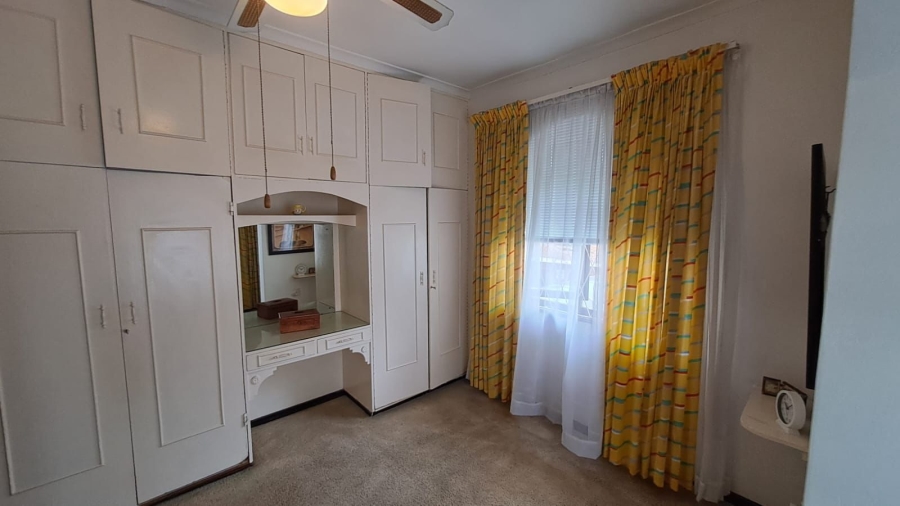 4 Bedroom Property for Sale in Ocean View KwaZulu-Natal