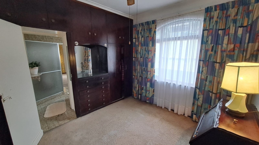 4 Bedroom Property for Sale in Ocean View KwaZulu-Natal