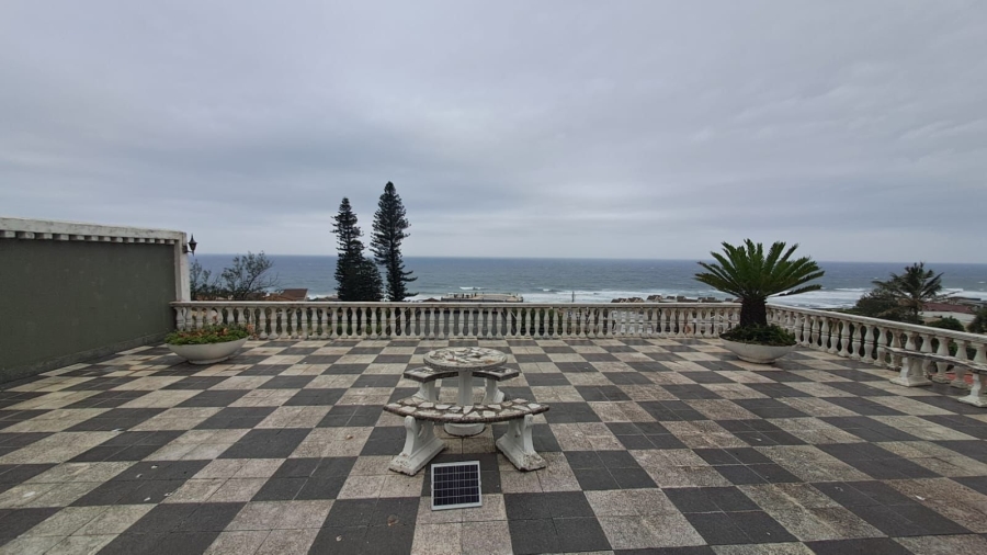 4 Bedroom Property for Sale in Ocean View KwaZulu-Natal