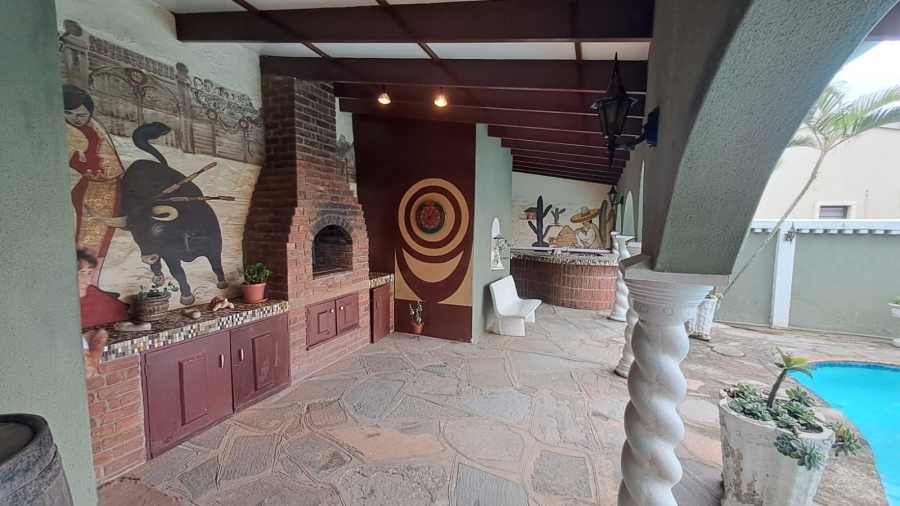 4 Bedroom Property for Sale in Ocean View KwaZulu-Natal