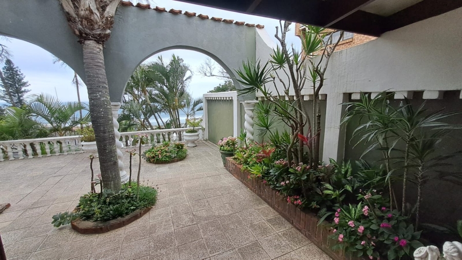 4 Bedroom Property for Sale in Ocean View KwaZulu-Natal