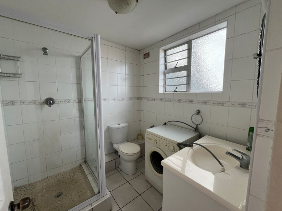 To Let 1 Bedroom Property for Rent in Bluff KwaZulu-Natal